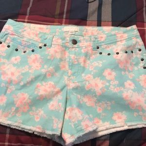 Forever 21 Plus floral stretch denim shorts